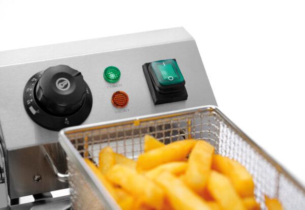 A162821E_7 A162821E_7